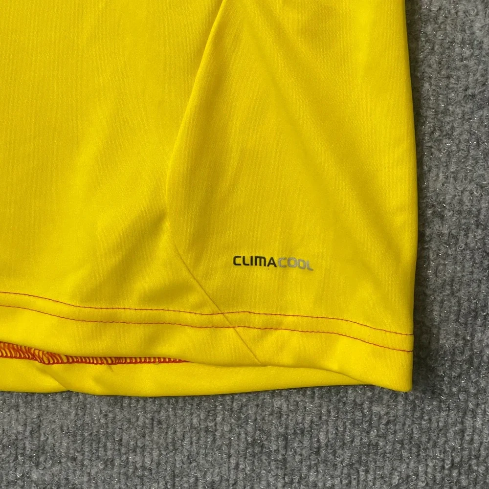 Adidas Colombia National Team 2011 Home Soccer Jersey Yellow Mens Medium